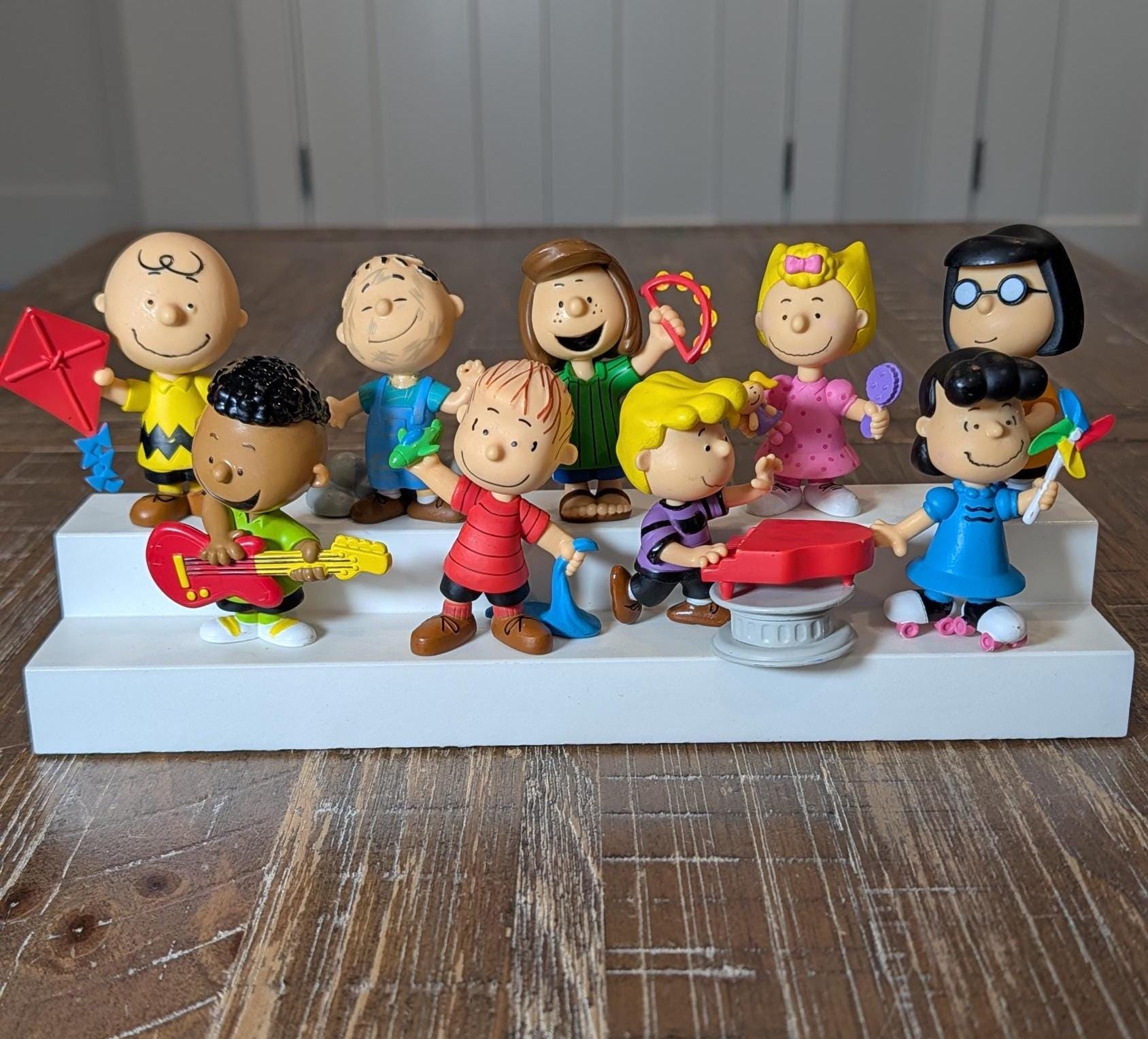 Lucy Figure Peanuts - Etsy