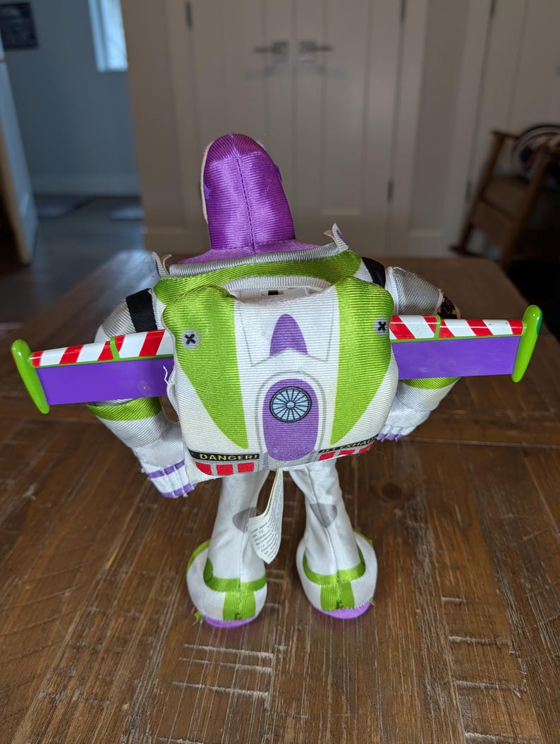 Disney Pixar Toy Story 4 - High Flying Talking Buzz Lightyear Plush image 4