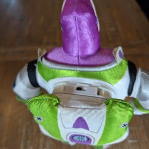 Disney Pixar Toy Story 4 - High Flying Talking Buzz Lightyear Plush image 8