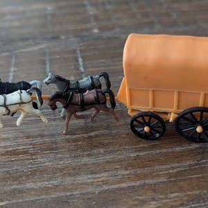 Vintage 1960s 70s Covered Wagon Toy With Four Hand Painted Horses // Miniature // 4 Inches Long, Plastic // New Old Stock