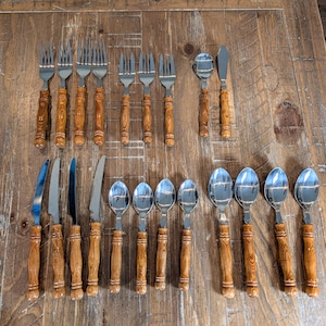 Vintage Lifetime Cutlery Old Homestead Flatware Replacements - Wooden Handles