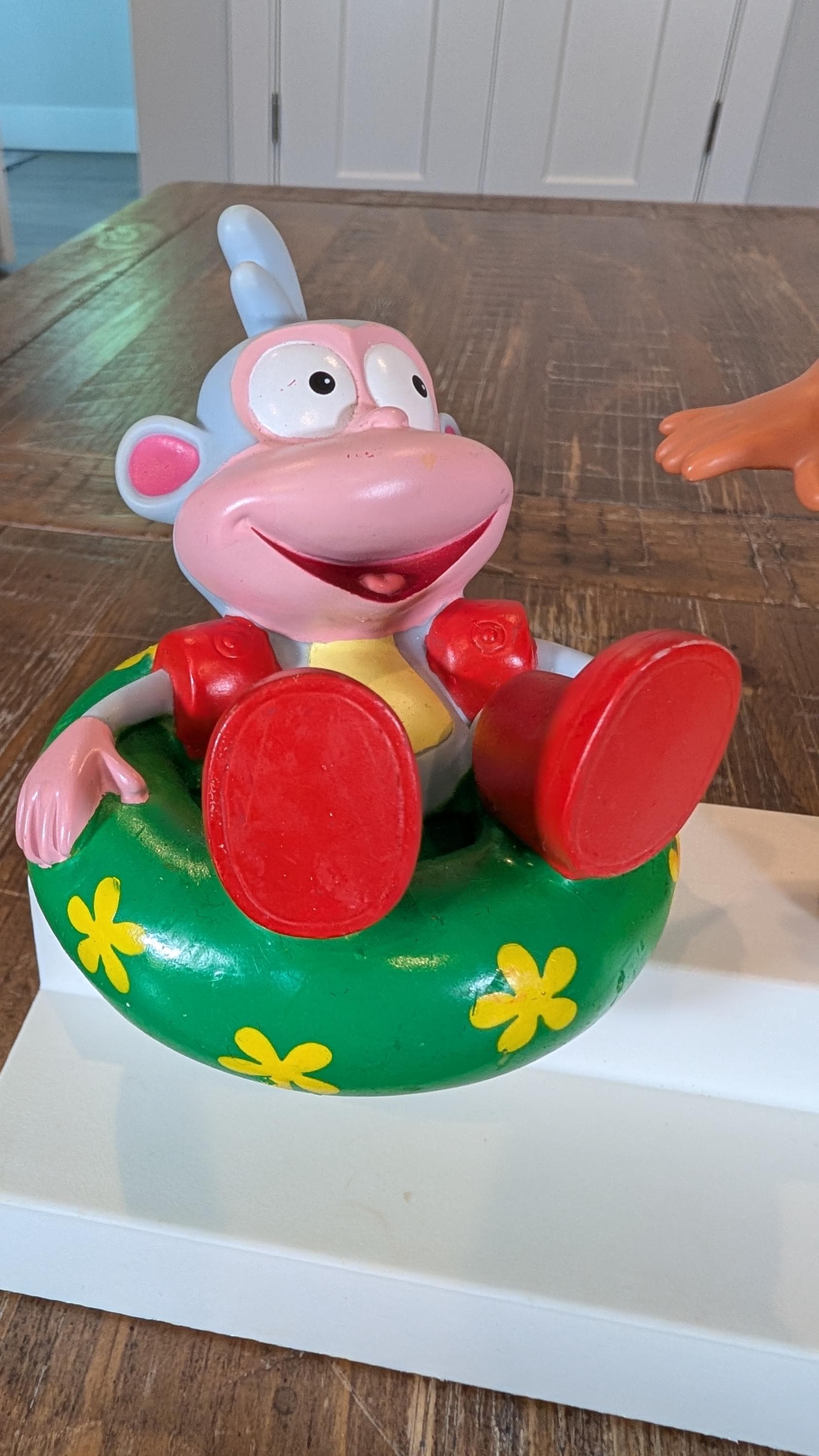 Vintage Fisher-price Dora the Explorer Splash Around Bath Toy Set