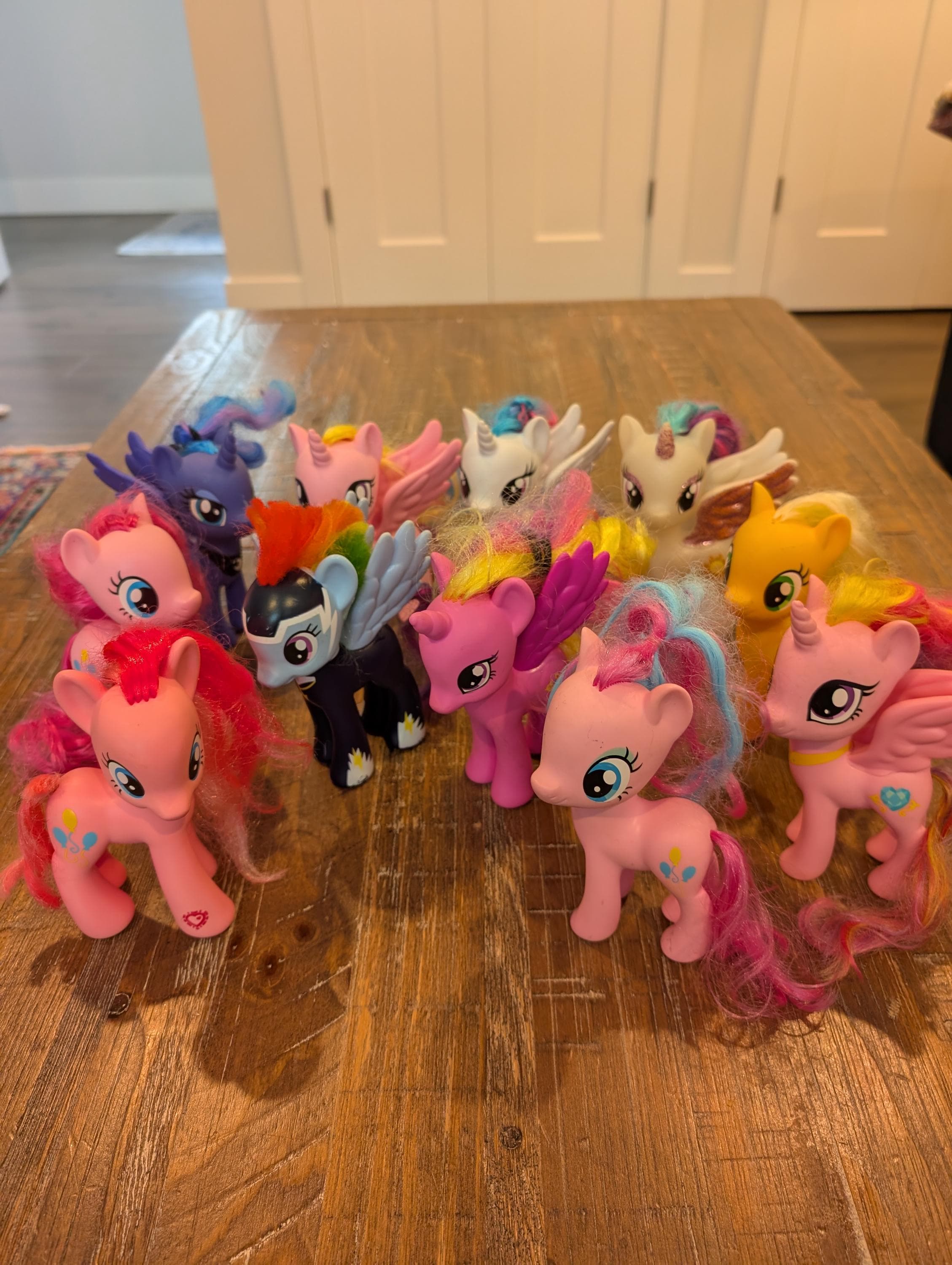 ヴィランズ マイリトルポニー ぬいぐるみ クイーンクリサリス Amazon.co.jp: My Little Pony Friendship is Magic Friends