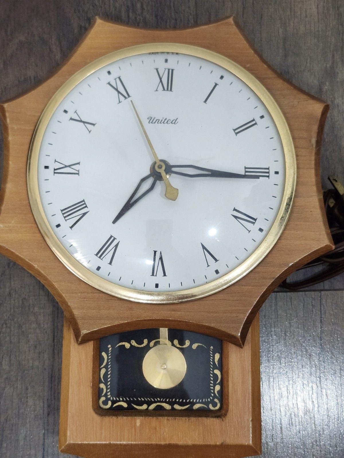 50s Wood＆Brass clock 1950s Wood Clock - Etsy