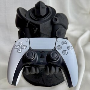 Personalized Controller Holder Knight – PS5 PS4 Xbox Stand – Hand Painted Gaming Controller Stand – Gamer Gift Custom Name image 10