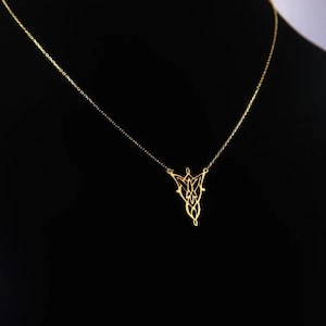 14K Gold Eternal Radiance: Arwen's Light-Bearer Necklace in Gold Elven Elegance Pendant Arwen Elfie Evenstar Necklace Arwen's Gift for her