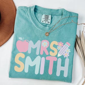 Personalized Teacher Name Shirt, Custom Teacher Gift, Back to School T-Shirt, Teacher Team Shirts, Comfort Colors Teacher TShirt, Trendy Tee