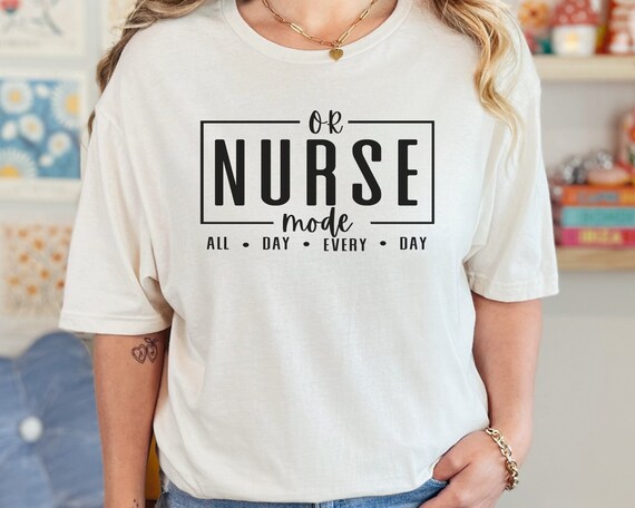 Surgical Nurse Crew Christmas Tree Medical Surg Nursing T-Shirt Surgical Nurse Crew Christmas Tree Medical Surg Nursing T-Shirt