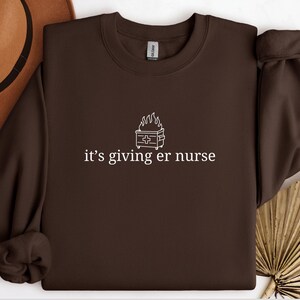 Es gibt ER Krankenschwester Sweatshirt, Snarky Registered Nurse Pullover, sarkastische Nursing Crewneck, Notfall Krankenschwester Shirt, neue Krankenschwester Wertschätzung