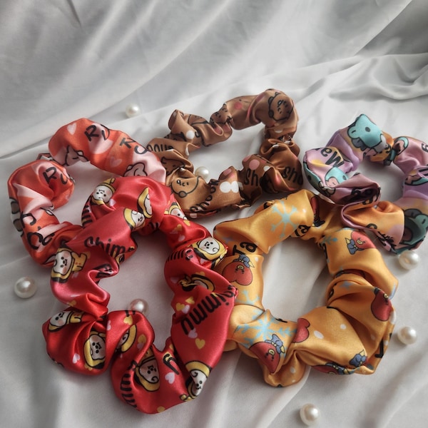 BT21 Scrunchies | Kpop Håraccessoarer | BTS-inspirerade presenter | Gratis present vid köp