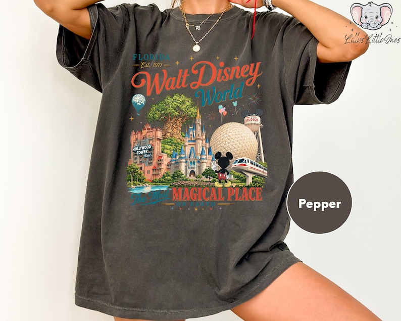 Walt Disney World Shirt, Vintage Magic Kingdom Epcot Hollywood Studios Animal Kingdom Shirt, Family Vacation Matching Disneyworld Tee imagem 4
