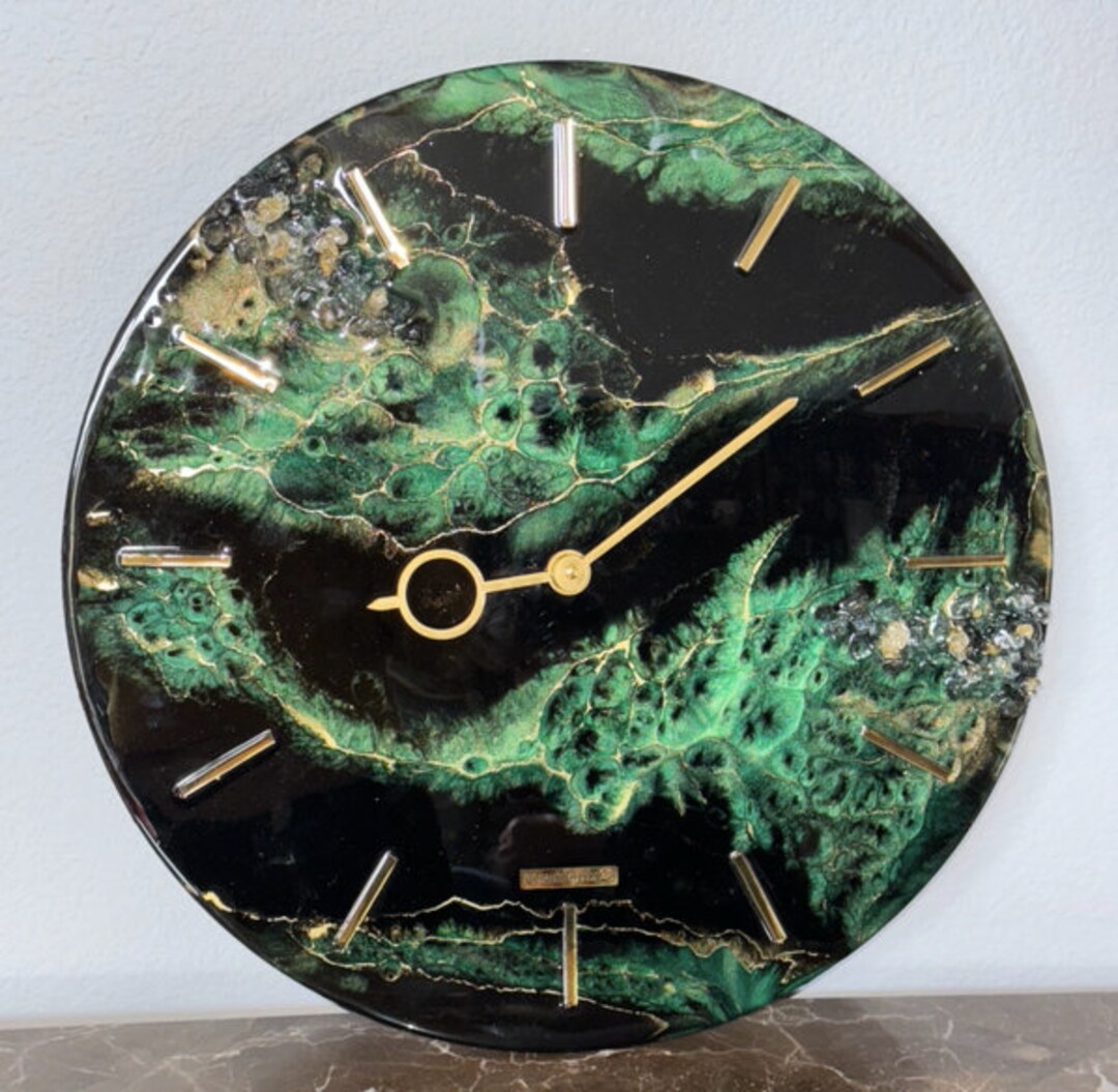 Epoxy Resin Wall Clock Geode Marble Green and Black for Home Decor Wall ...