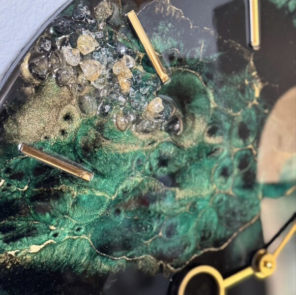 Epoxy Resin Wall Clock Geode Marble Green and Black for Home Decor Wall ...