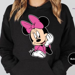 Disney Classic Minnie Mouse Shirt Retro Minnie T-Shirt for Disneyland Trip, Disneyland Holiday Family Matching Shirt, Disney Minnie Gift bild 4