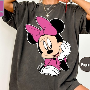 Disney Classic Minnie Mouse Shirt Retro Minnie T-Shirt for Disneyland Trip, Disneyland Holiday Family Matching Shirt, Disney Minnie Gift bild 1