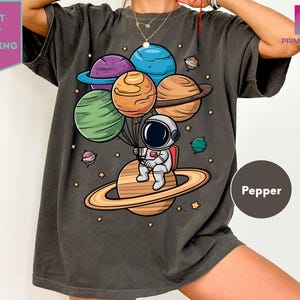 Comfort Colors Custom Astronaut Shirt, Astronaut Balloon shirt, Space Shirt, Astronaut Birthday Shirt,Spaceman Shirt