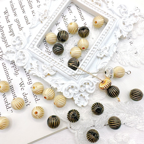 10pcs Black/Ivory Circle Corrugated Acrylic Beads with Gold Metal Enlaced, Vintage Style Round Stripe, 10mm, DIY Jewelry Accessory Making