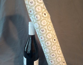 Green and White Wine Bottle Bag