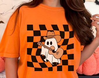Cowboy Ghost Shirt: Halloween Western-Design - ringgesponnene Baumwolle, entspannte Passform, Doppelnaht