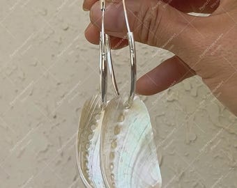 Natural Seashell Hoop Earrings: Beach Vacation Statement Jewelry