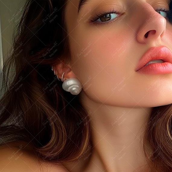 Conch Shell Stud Earrings: Natural Seashell Jewelry