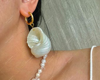 Druppeloorbellen schelpparel: gouden kustsieraden