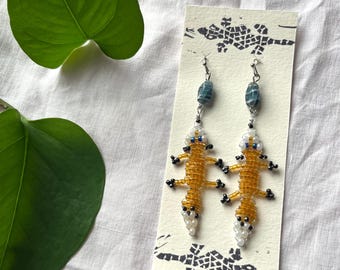 Pendientes de zorro con cuentas hechos a mano