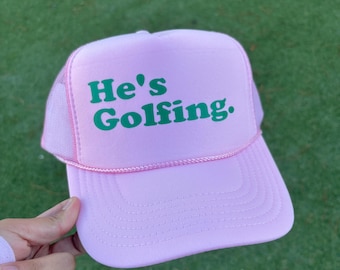 Er ist Golf Trucker-Hut