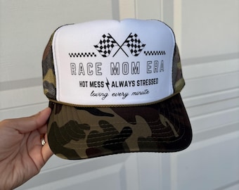Moto Mom, Racing Mom Foam Trucker Hat | Kariert, Tortropfen, Bmx Mom, Rennen