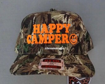 Happy Camper Camo Trucker-Mütze