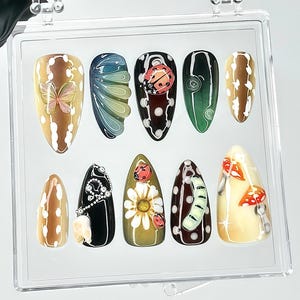 Forest Bug Press On Nails | Butterfly Mushroom Nature Fake Nails |Woodland Bug Press On |Earth Tones Nature Nail Art |Luxury Nails |HB1017YC