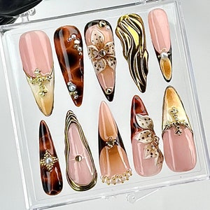Gold Accented Tortoise Shell Press On Nails | Luxury 3D Fake Nails | Glamorous 3D Nail Art | 3D Floral Acrylic Nails | Press Ons | HC649YK