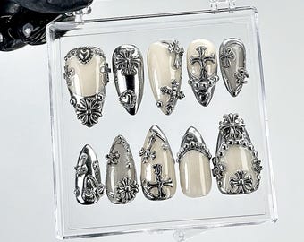 Uñas postizas góticas cromadas / Uñas postizas góticas plateadas / Uñas postizas punk rock cromadas / Uñas postizas góticas con cruces 3D / Uñas de moda / HB889YK
