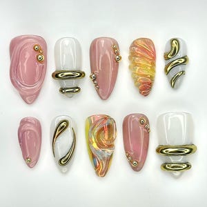 Unghie finte cromate rosa di lusso / Unghie con accenti olografici e vortici dorati / Nail art astratta scolpita in 3D / Elegante set di unghie fatte a mano / HC1007EC