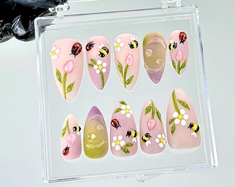 3Dミツバチてんとう虫プレスオンネイル｜花柄スプリングガーデンネイル