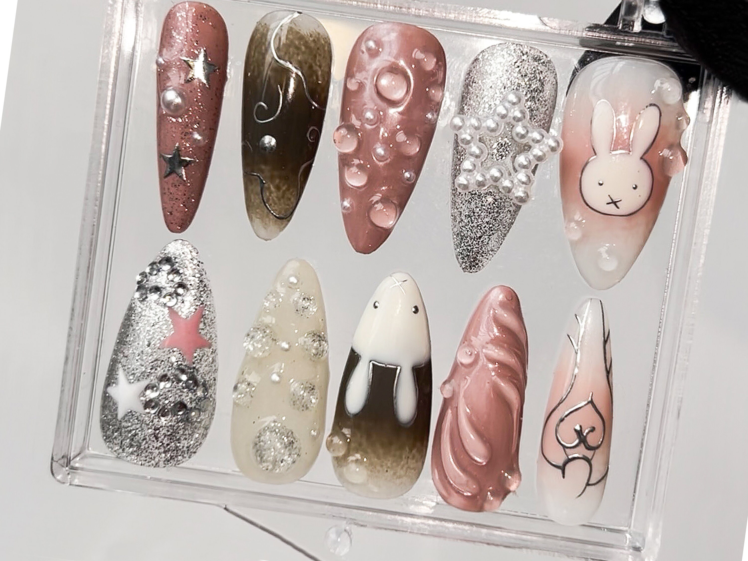 3dネイルパーツ ネイルパーツ  ミニチュア ハート リボン うさぎ うさぎのかわいいつけ爪 | Y2Kスター、ハート3Dネイルアート HC266A
