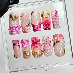 3D Pink Flower Press On Nails | 3D Shell Art and Pink Bloom Nail Set | Gold & White Pearls |  Summer Nails | HB965EC