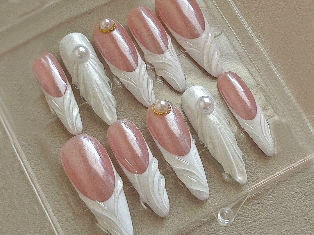 Luxurious Long Press on Nails Almond Nails Elegance 3D Gel Nails Soft