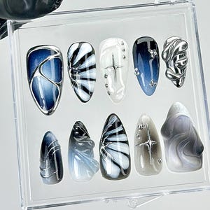 Metallic Chrome Galaxy Press On Nails | Black Silver Fake Nails | Cosmic 3D Gel Nail Art | Futuristic Gothic Fake Nails | Y2K Nails |HC861YC