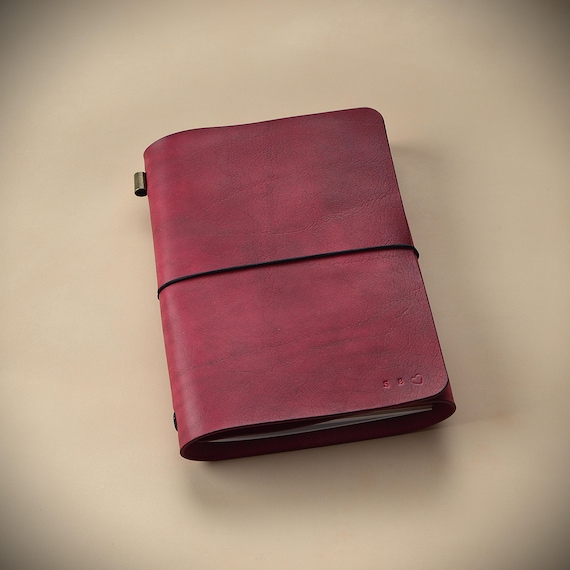 Handcrafted Leather Trifold Traveler's Journal Cover in shade burgundy/ Accommodating all refillable notebook sizes / Ideal gift