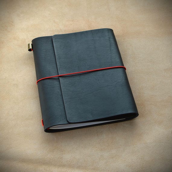 Black Trifold Traveler's Journal Leather Cover fits for all of sizes up to A5/ Refillable notebook/The perfect thoughtful birthday gift