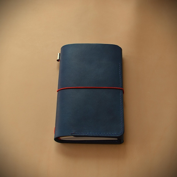 Handcrafted leather Trifold Traveler's Journal cover in Regular Midori size/Stitched pockets/ Durable and timeless accessory