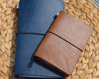 Traveler's notebook cover/Genuine Leather Cover/Refillable Journal cover/ A5/A6/Regular/Passport/Pocket/Personalized Gift