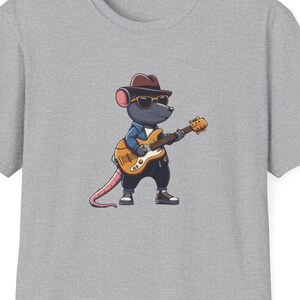 Heartwarming Rat Lover Tee - Ideal Christmas or Birthday Present - Cute Rat Shirt for any Family member