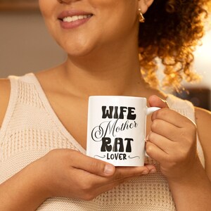 Cute Rat Mom Mug - Fun Gift for Wife and Mother, Adorable Ceramic Coffee / tea Cup for Rat Lovers
