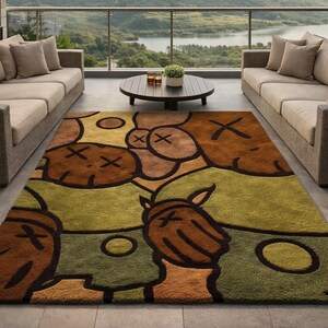 Novidade para você: Tapete Kaws Style com estampa abstrata em blocos de cores, feito de lã, nos tamanhos 2,13 x 3,05 m e 2,74 x 3,66 m. Tapete de luxo tufado à mão com arte moderna | Decoração marcante para sua casa. imagem 5