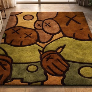 Novidade para você: Tapete Kaws Style com estampa abstrata em blocos de cores, feito de lã, nos tamanhos 2,13 x 3,05 m e 2,74 x 3,66 m. Tapete de luxo tufado à mão com arte moderna | Decoração marcante para sua casa. imagem 4