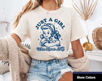 Maglietta Just A Girl Who Loves Dog, maglietta carina per gli amanti dei cani, regalo per mamme di cani, abbigliamento per amanti degli animali, abbigliamento casual per tutti i giorni, maglietta grafica unisex.