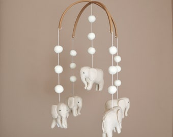 Mobile éléphants en bois pour bébé, Mobile bébé, mobile unisexe, bébé mobile fille, mobile pour plafond, cadeau de douche nouveau-né.