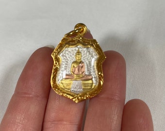 Happy Life Buddha Amulet Luang Pho So Torn Gold Plated comes with String necklace Velvet gift bag and Buddhist Prayer Guide